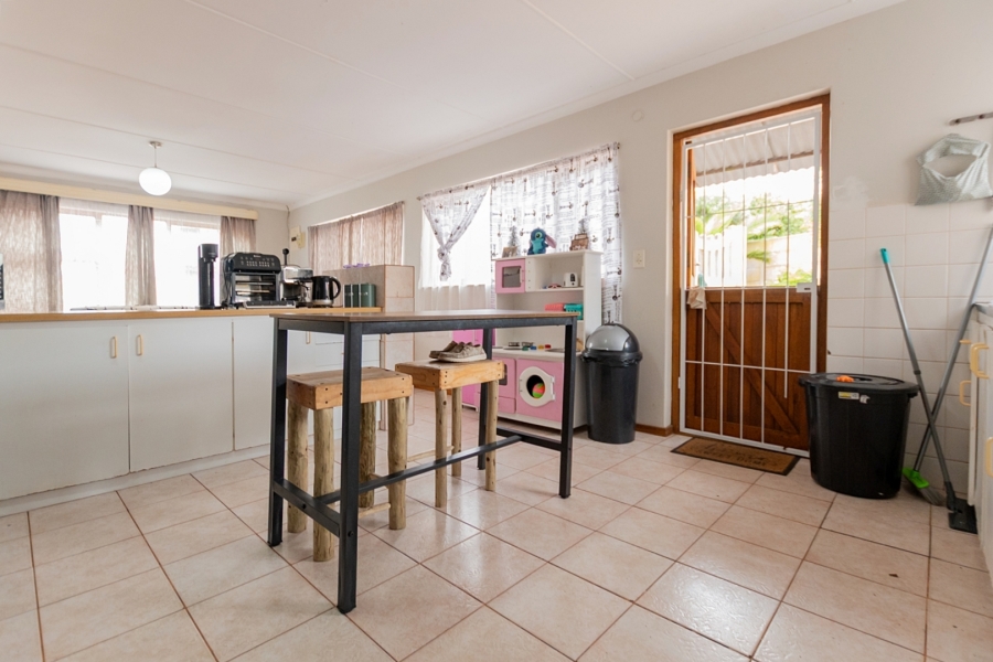 3 Bedroom Property for Sale in Vredenburg Western Cape